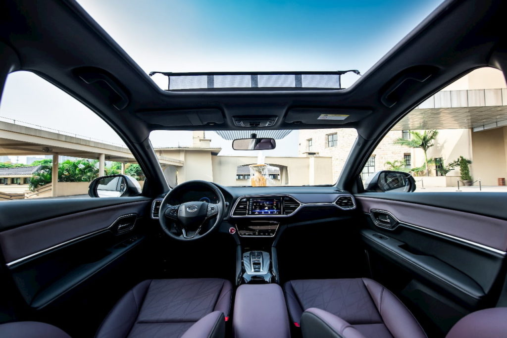 Honda M-NV interior