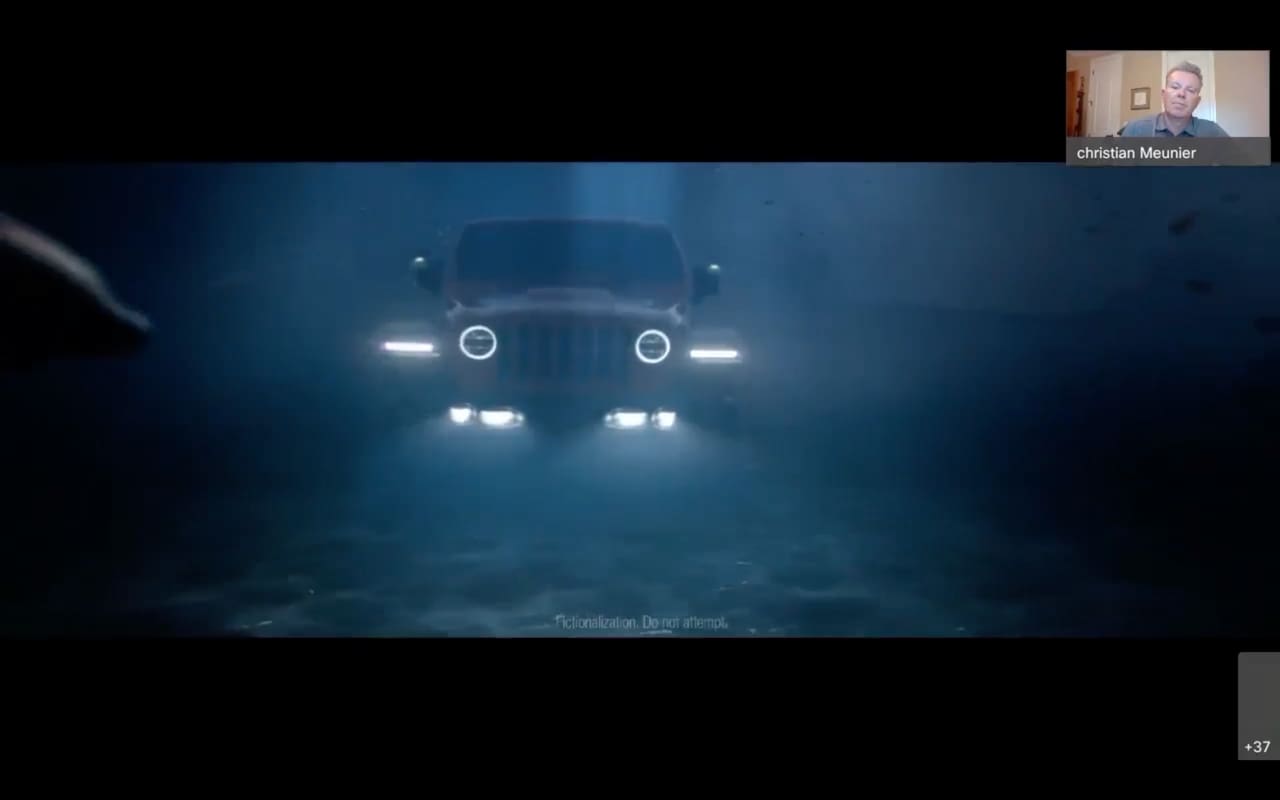 Submersible Jeep Wrangler electric underwater teaser