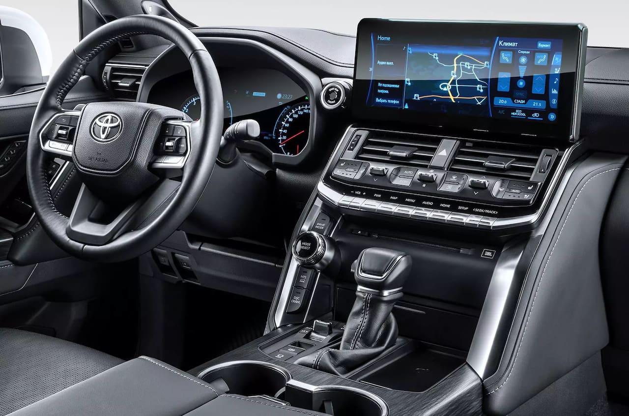 Toyota Land Cruiser 2022 Interior