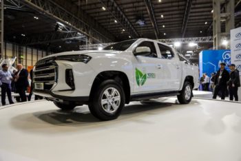 Maxus electric pickup truck (T90EV) does nearly 200 miles of range