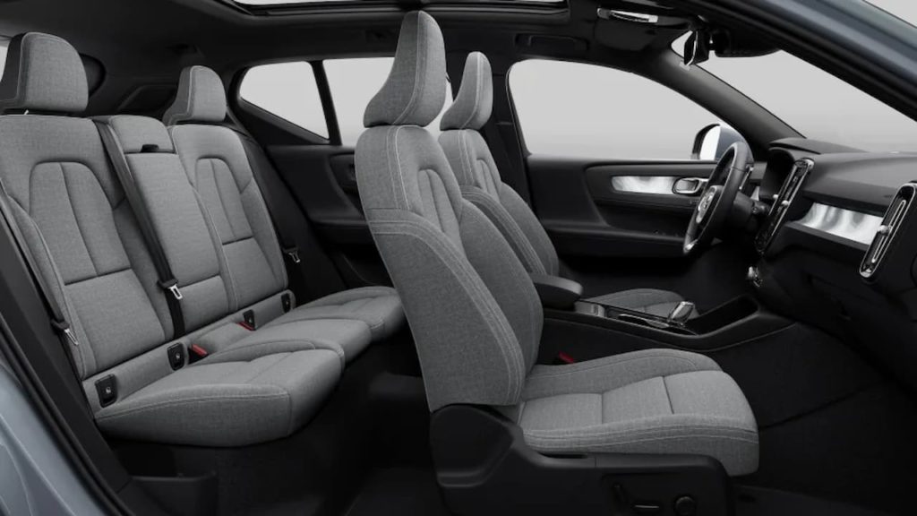 2022 Volvo XC40 Recharge facelift interior