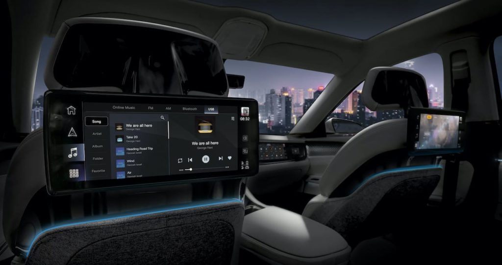 Chrysler Airflow Concept rear seat entertainment displays