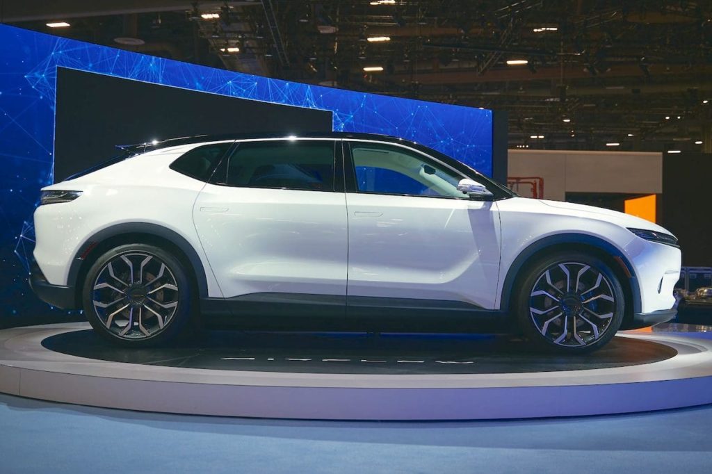 Chrysler Airflow Concept side profile CES 2022