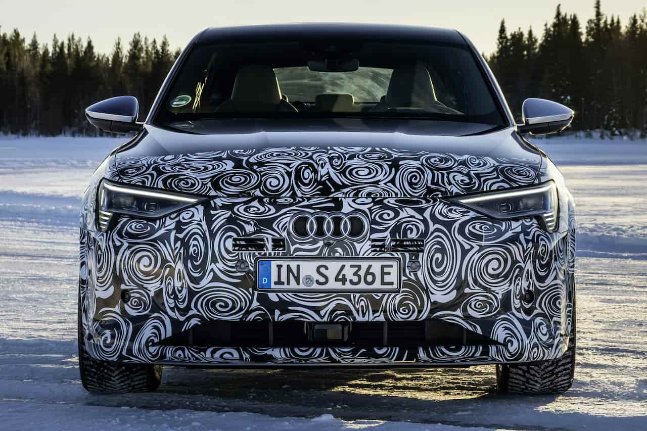 2023 Audi Q8 Sportback e-tron front camouflaged