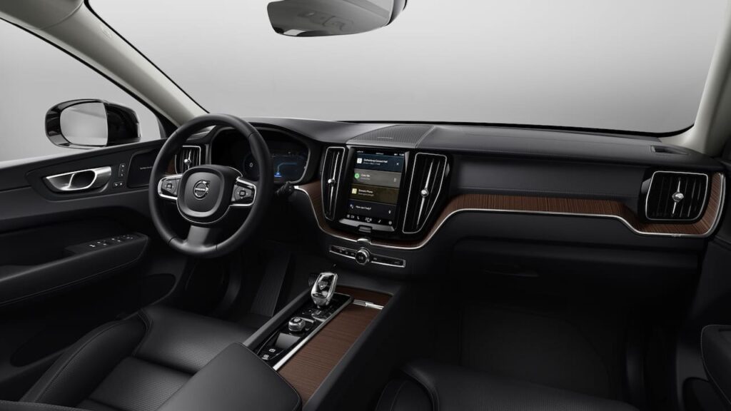 New Volvo XC60 Recharge interior dashboard