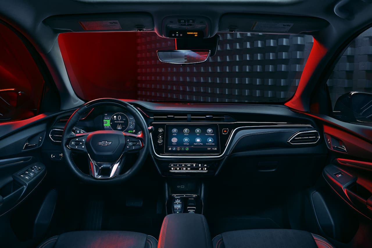 2023 Chevrolet Bolt EUV Redline Edition interior dashboard
