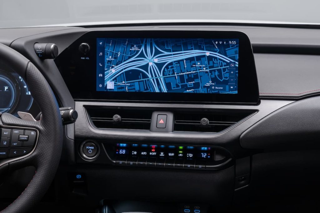2023 Lexus UX hybrid infotainment