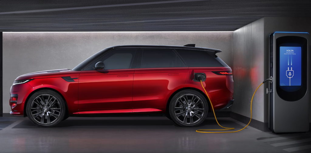 2023 Range Rover Sport Hybrid charging