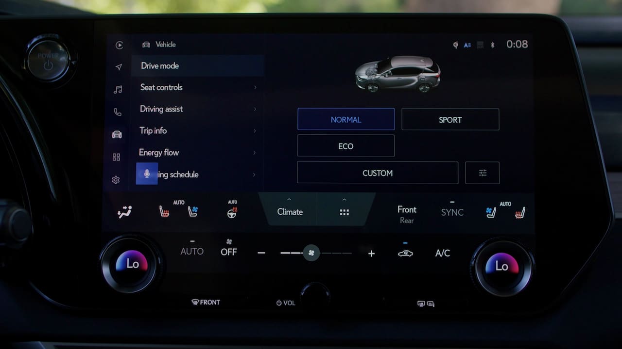 2023 Lexus RX 450h+ plug-in hybrid infotainment system