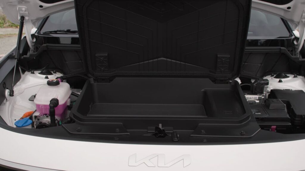 New Kia Niro EV frunk (front storage)