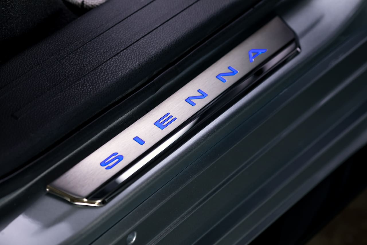 2023 Toyota Sienna 25th Anniversary Edition door sill