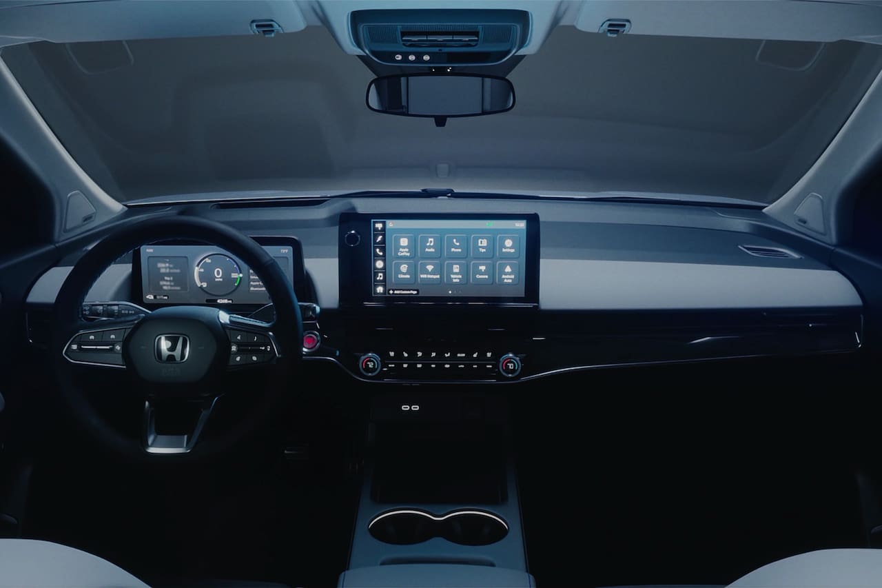2024 Honda Prologue interior dashboard