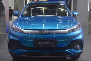 BYD Atto 3 blue front