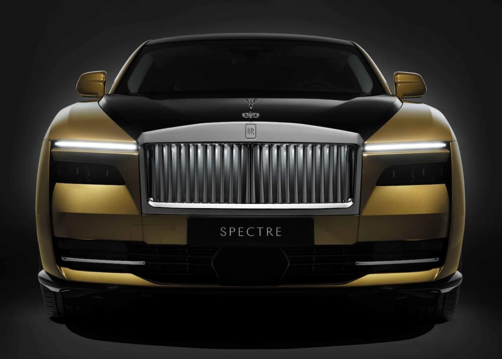 Rolls-Royce Spectre front
