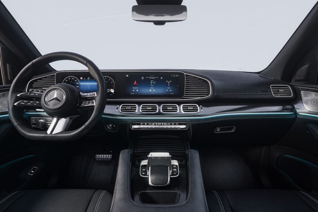 2024 Mercedes GLE interior dashboard