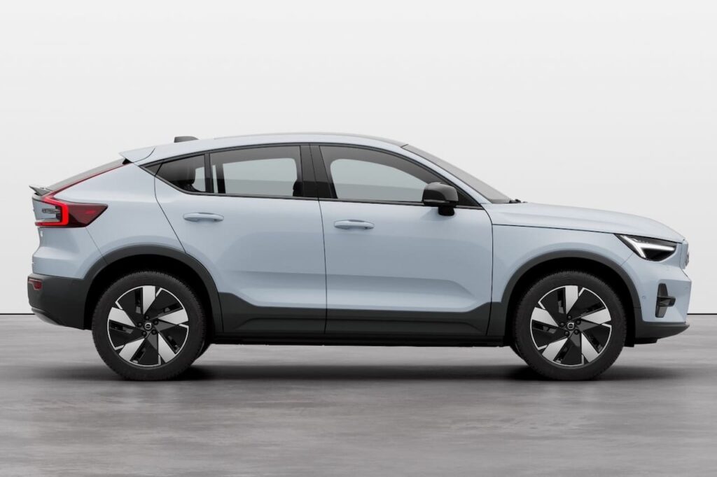 2024 Volvo C40 Recharge side profile
