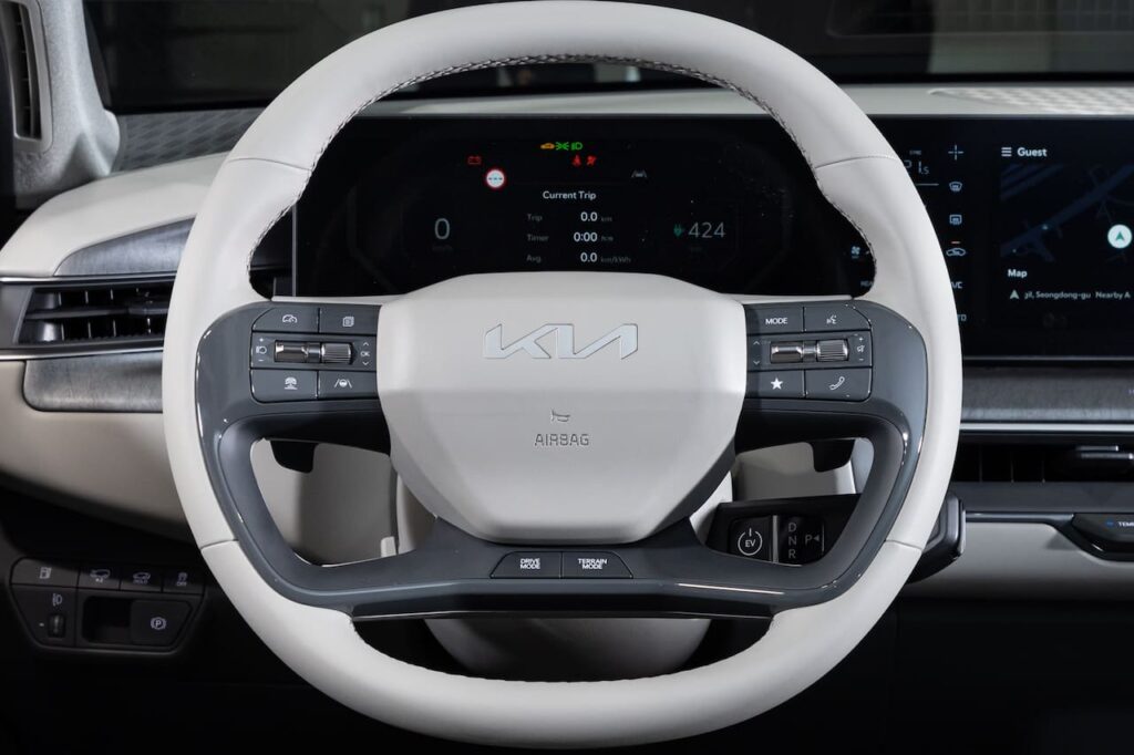 2024 Kia EV9 steering wheel