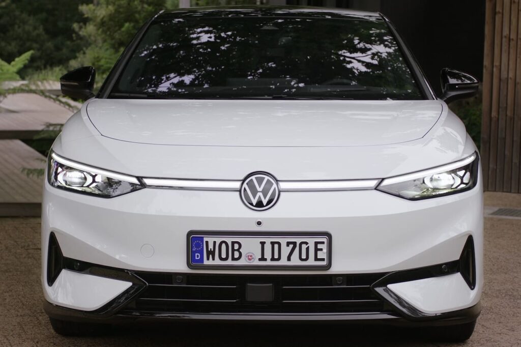 VW ID.7 front