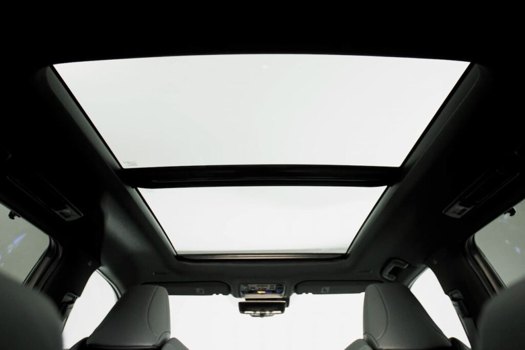 2024 Lexus TX panoramic sunroof