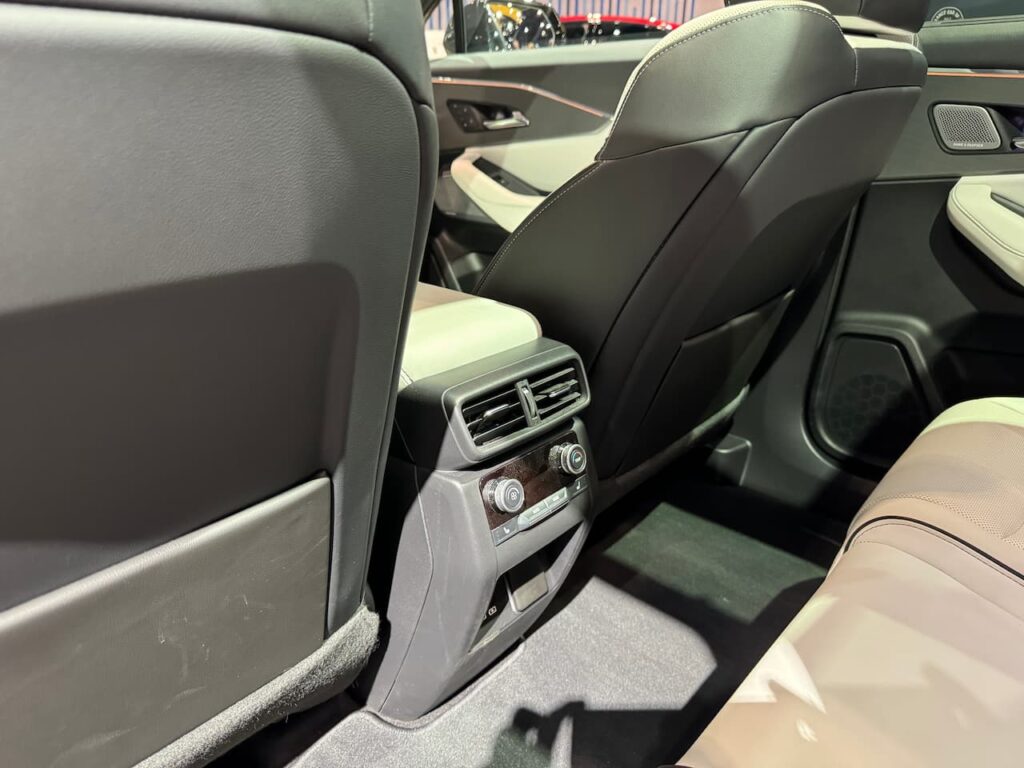 2024 Acura ZDX Type S rear AC vents