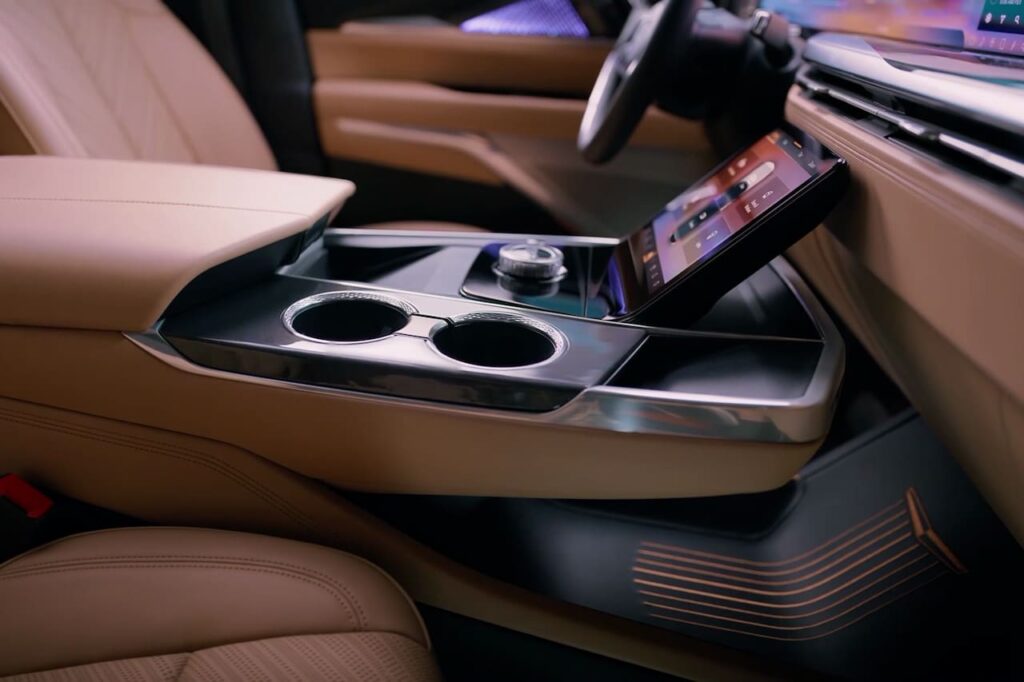 Cadillac Escalade IQ front center console