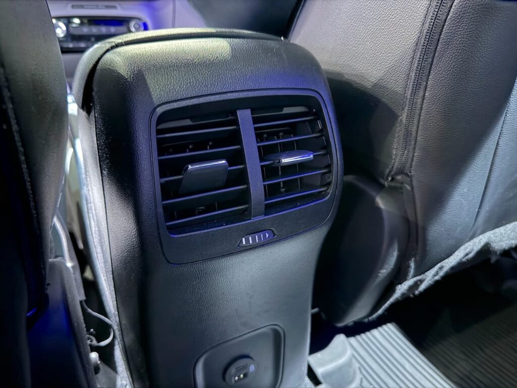 2024 Ford Escape Hybrid Platinum rear AC vent