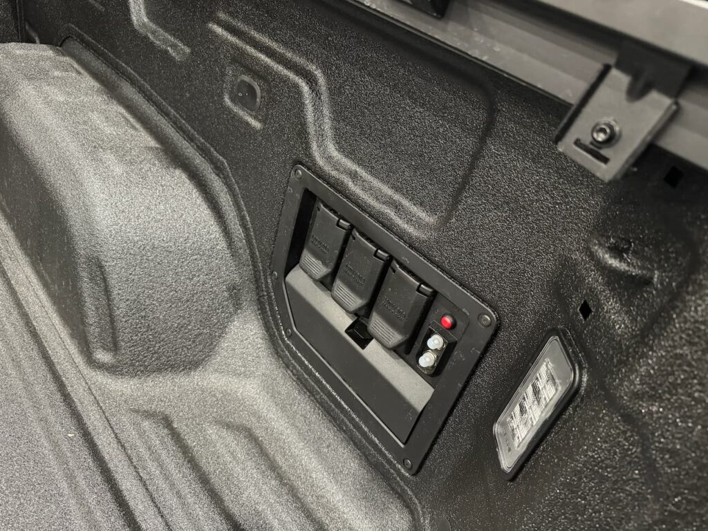 2024 Chevrolet Silverado EV WT bed power outlets