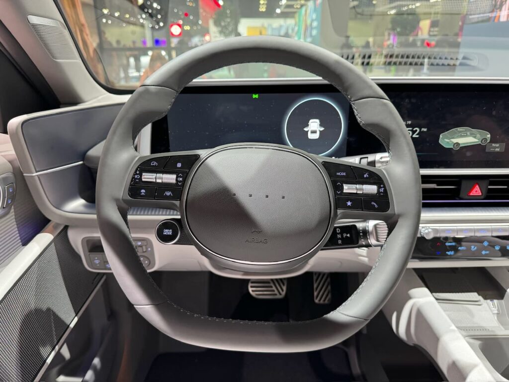 2024 Hyundai Ioniq 6 steering wheel