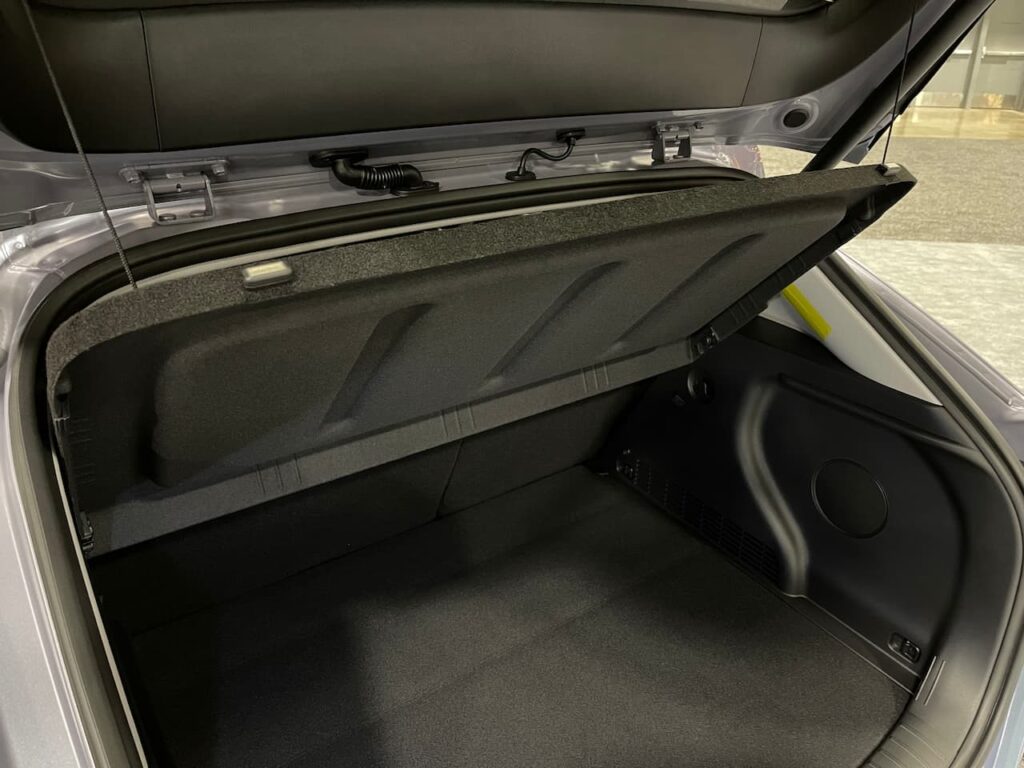 2024 Hyundai Kona EV Smart Shelf rear