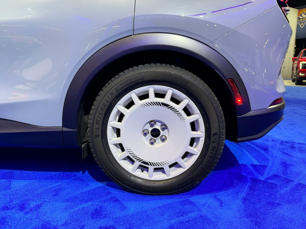 2024 Ford Mustang Mach-E Rally rear wheel live image