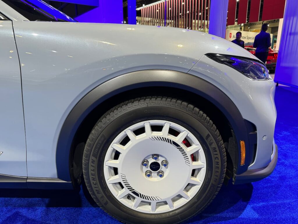 2024 Ford Mustang Mach-E Rally wheel live image