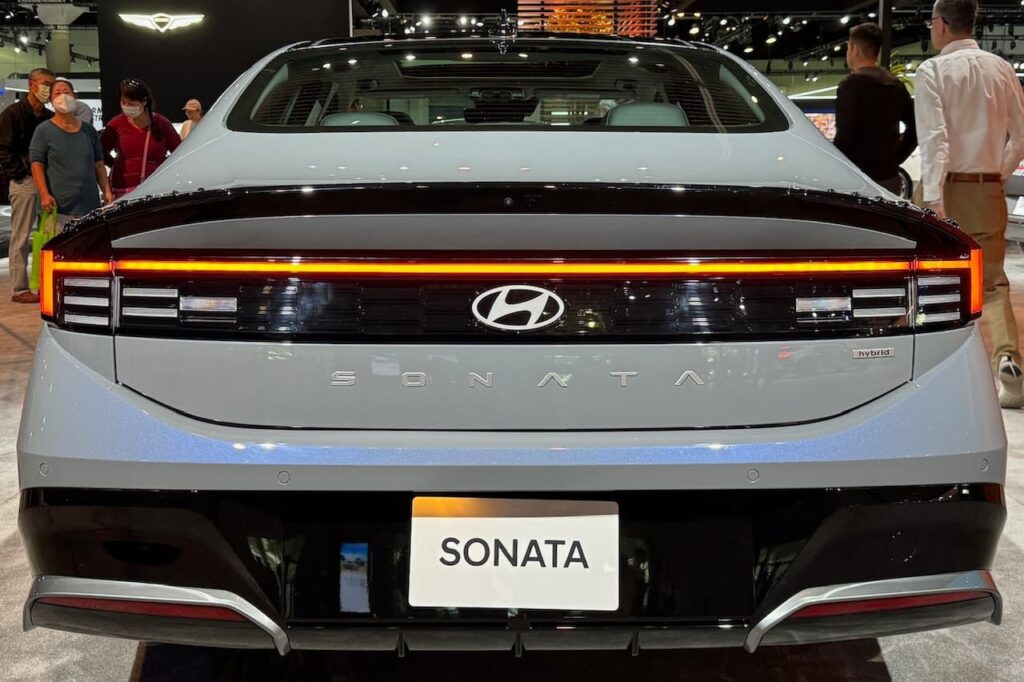 2024 Hyundai Sonata Hybrid rear