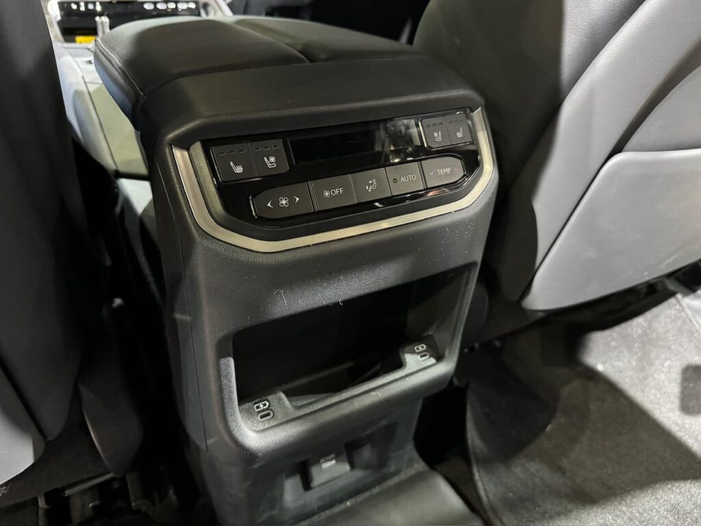 2024 Lexus TX PHEV rear climate heating ventilation controls