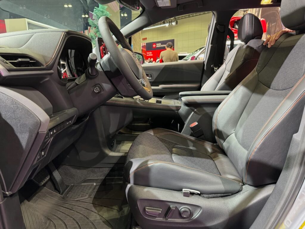 2024 Toyota Sienna XSE front seats