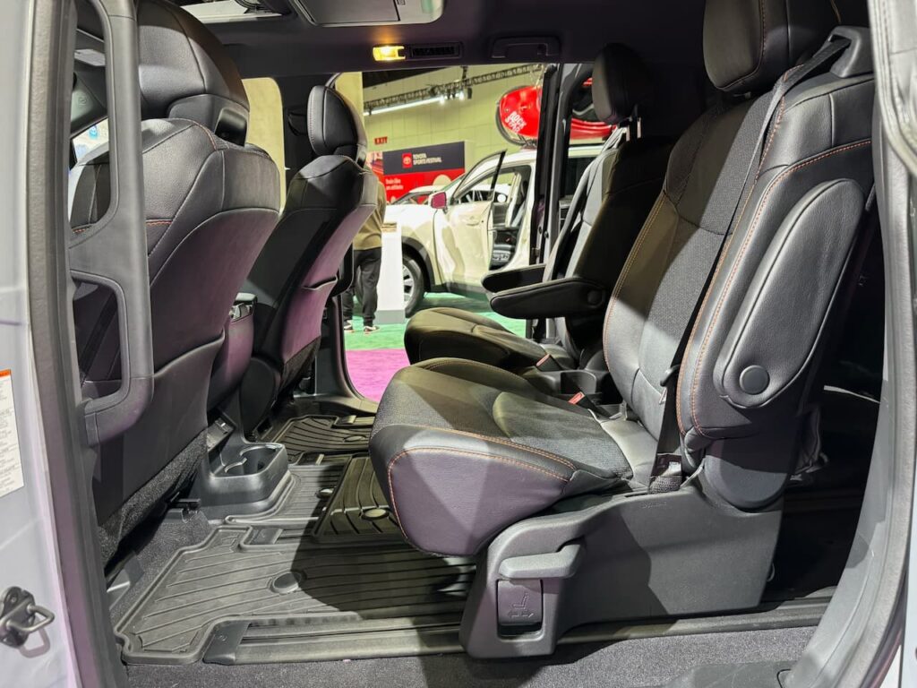 2024 Toyota Sienna XSE second-row seats