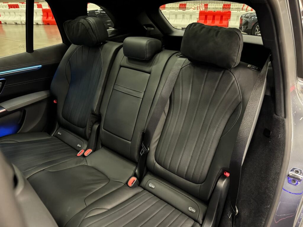 Mercedes EQS SUV second-row seat backrests