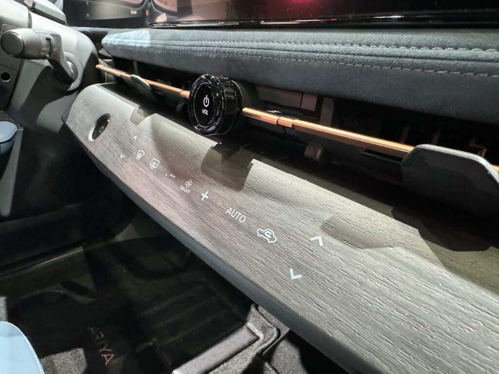 Nissan Ariya Platinum+ e-4orce dash touch-control buttons