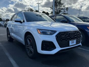 2024 Audi Q5 PHEV: First Look Review