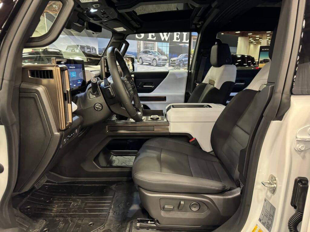 2024 GMC Hummer EV 2X SUV driver's seat