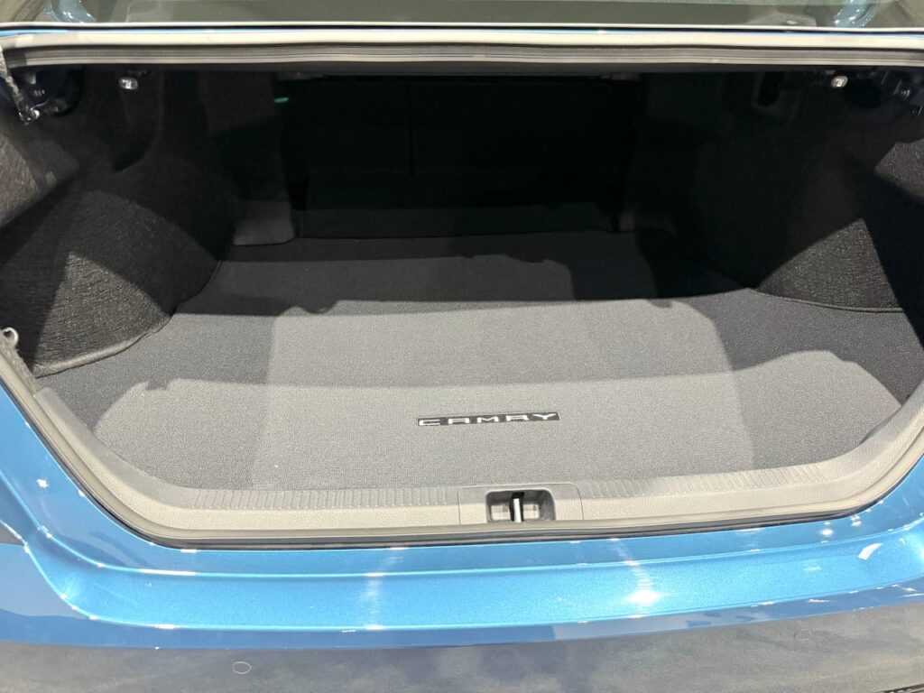 2025 Toyota Camry trunk live image