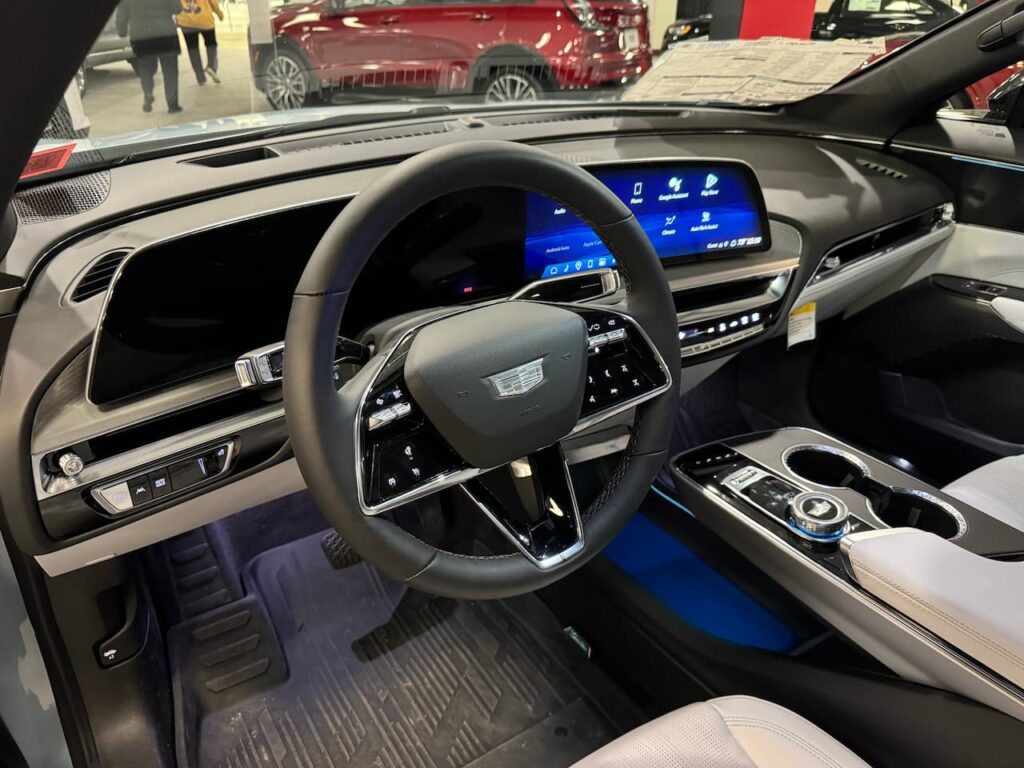 2024 Cadillac Lyriq Sport dashboard