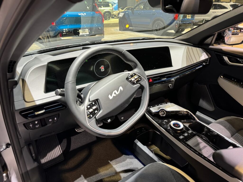 2024 Kia EV6 GT-Line dashboard live image