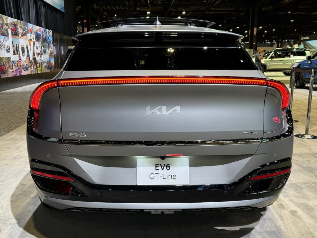 2024 Kia EV6 GT-Line rear live image