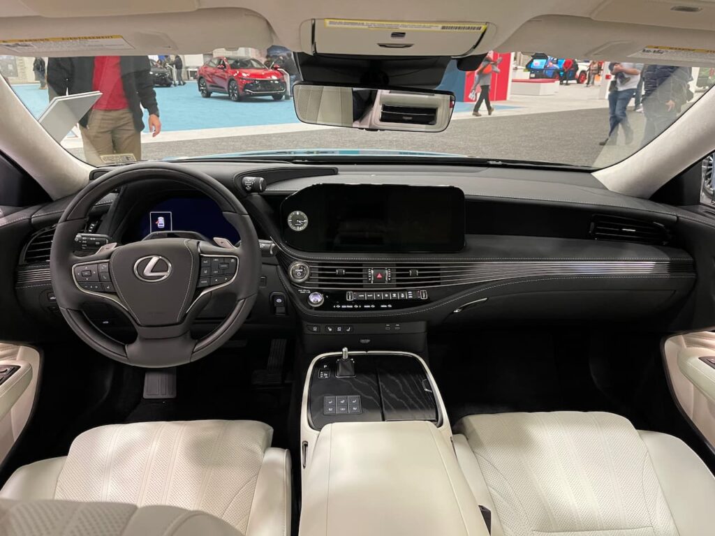 2024 Lexus LS Hybrid interior