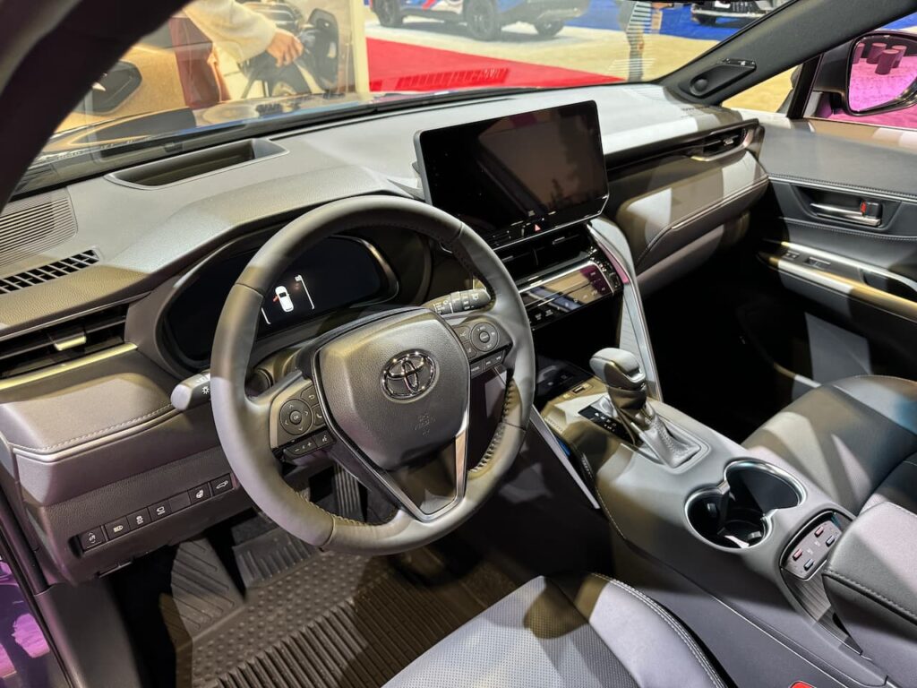 2024 Toyota Venza dashboard