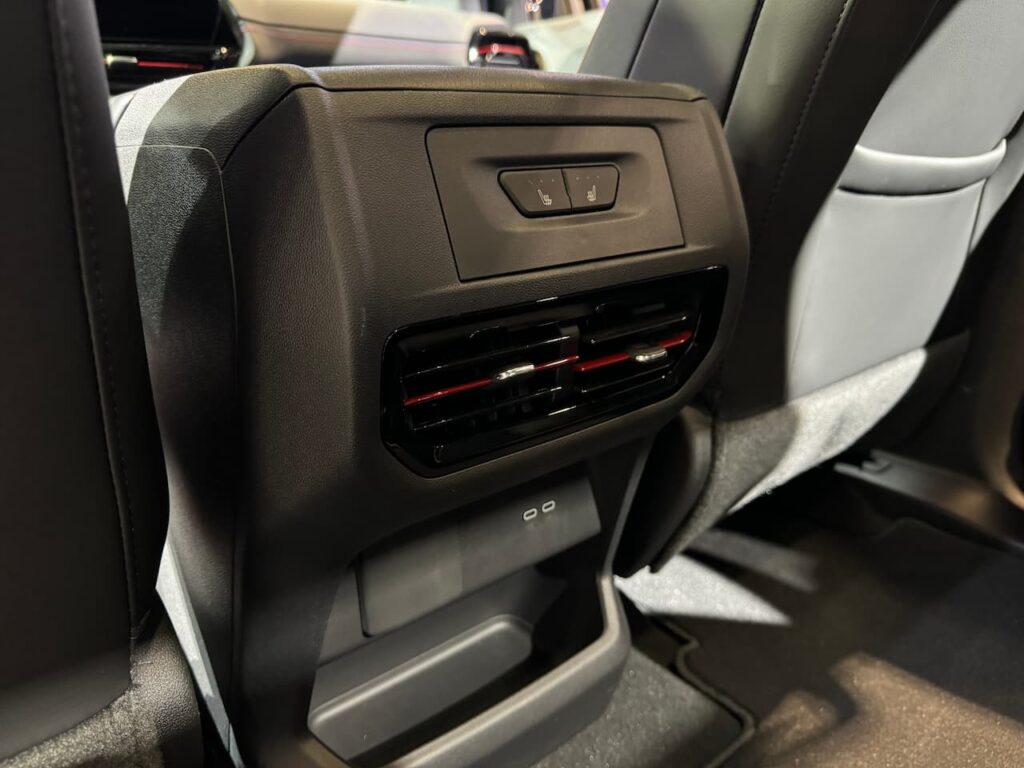 Chevrolet Silverado EV RST Black rear AC vents