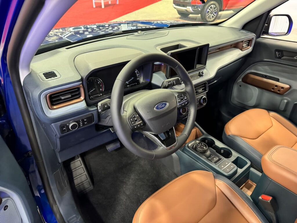 2024 Ford Maverick Lariat dashboard