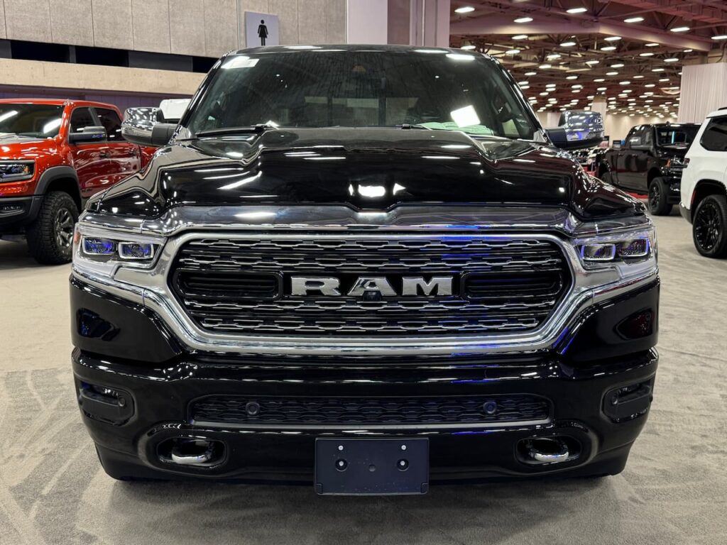 2024 Ram 1500 Limited front