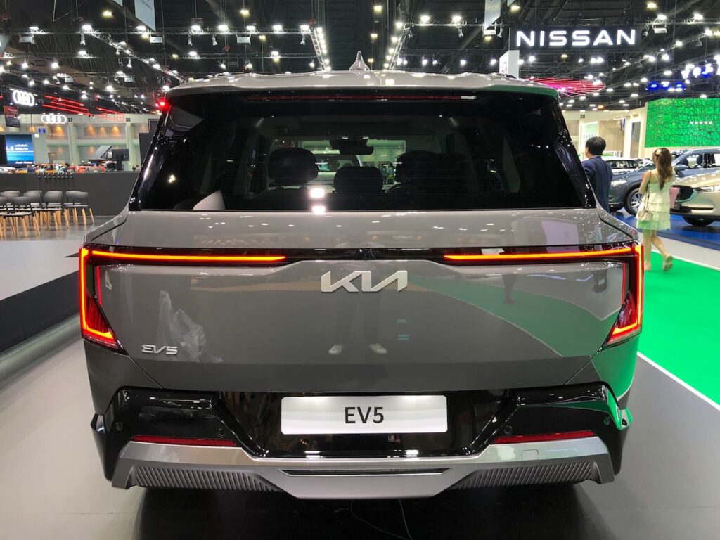 Kia EV5 rear live image
