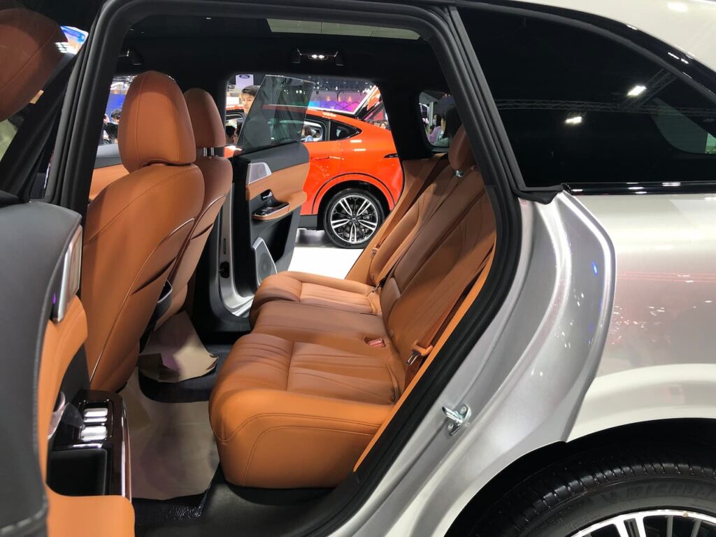 Xpeng G9 rear seat live image